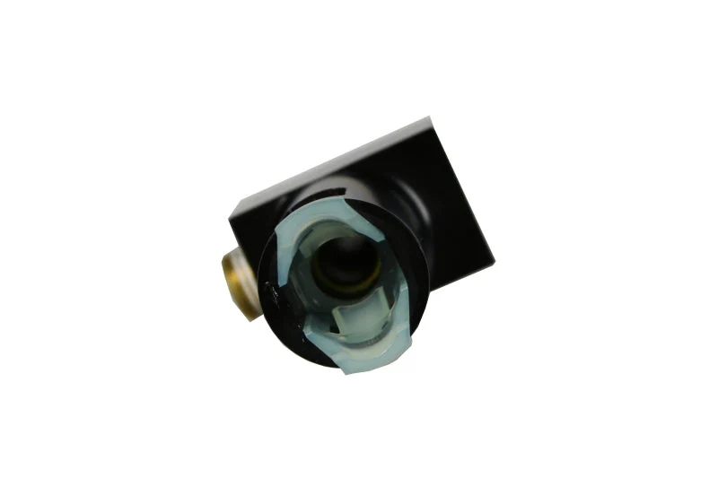Aeromotive 5/16in Quick Connect with AN-06 port and 1/8in gauge port - Image 4