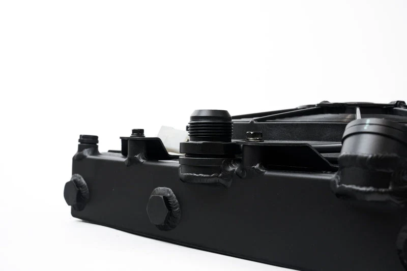 CSF Universal Half Radiator w/-16AN & Slip-On Fittings/12in SPAL Fan & Shroud - Black Finish - Image 7